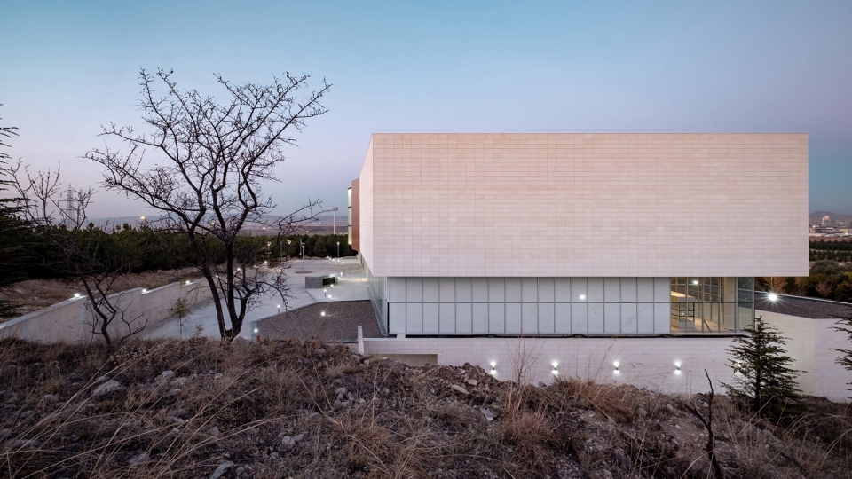 hacettepe university museum and center for biodiversity by erkal architects