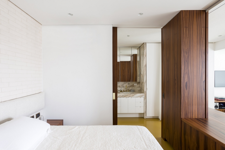 ra apartment by pascali semerdjian arquitetos