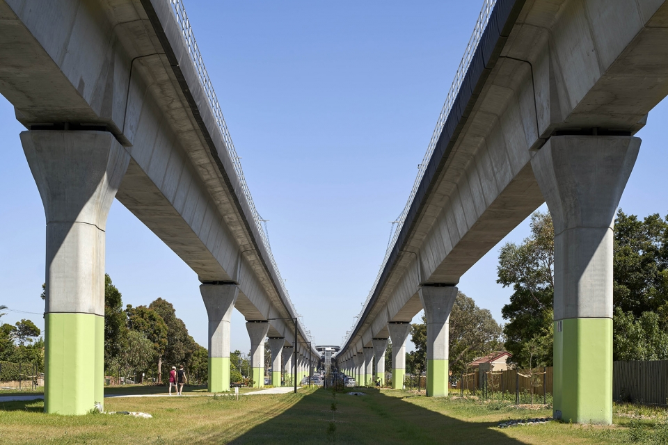 caulfield至dandenong铁路道口改造规划,墨尔本 / cox architecture