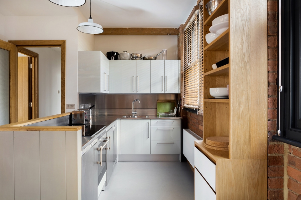 charlotte road by emil eve architects