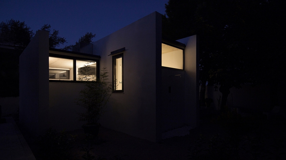 monocabin by mandalaki studio