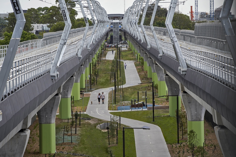 caulfield to dandenong level crossing removal by cox architecture