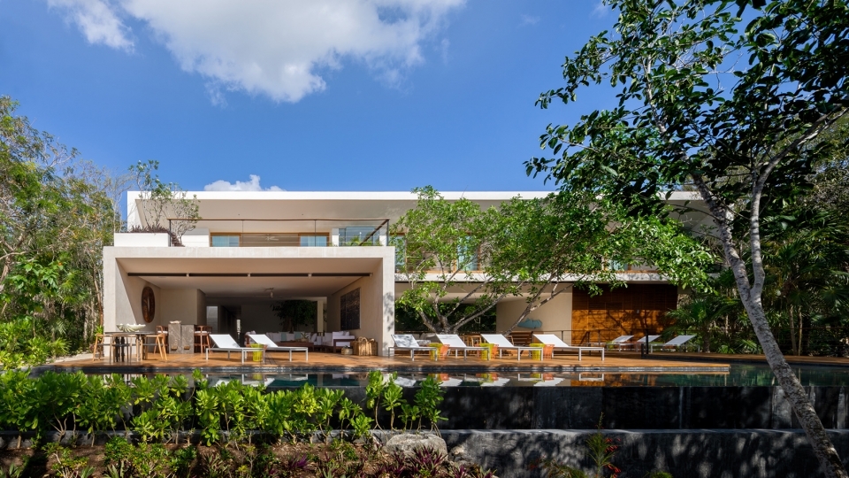 cozumel house by sordo madaleno arquitectos 960x540 1
