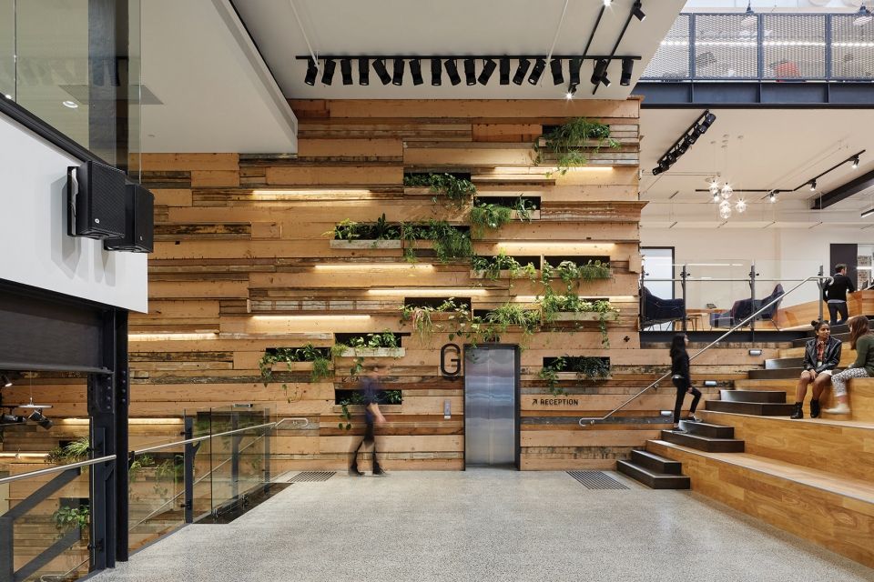 lci melbourne by gray puksand