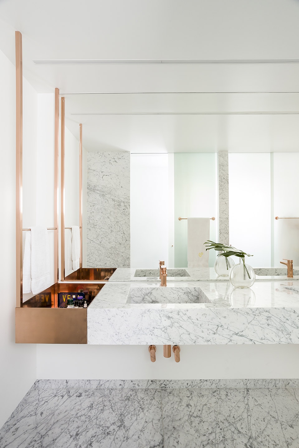 vlp apartment by pascali semerdjian arquitetos