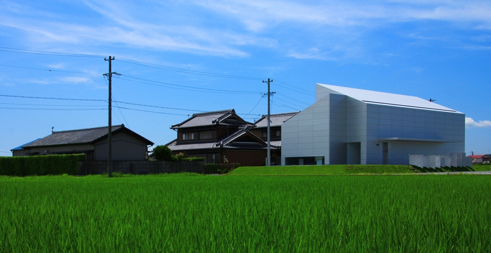 parametric fragments by takashi yamaguchi associates