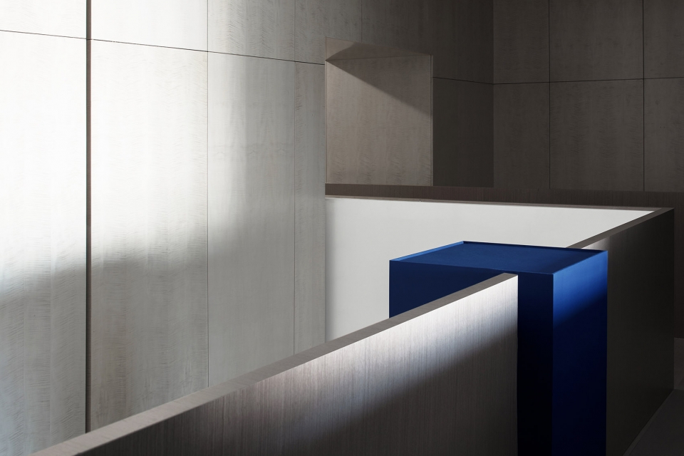 original mejacci showroom by aw design