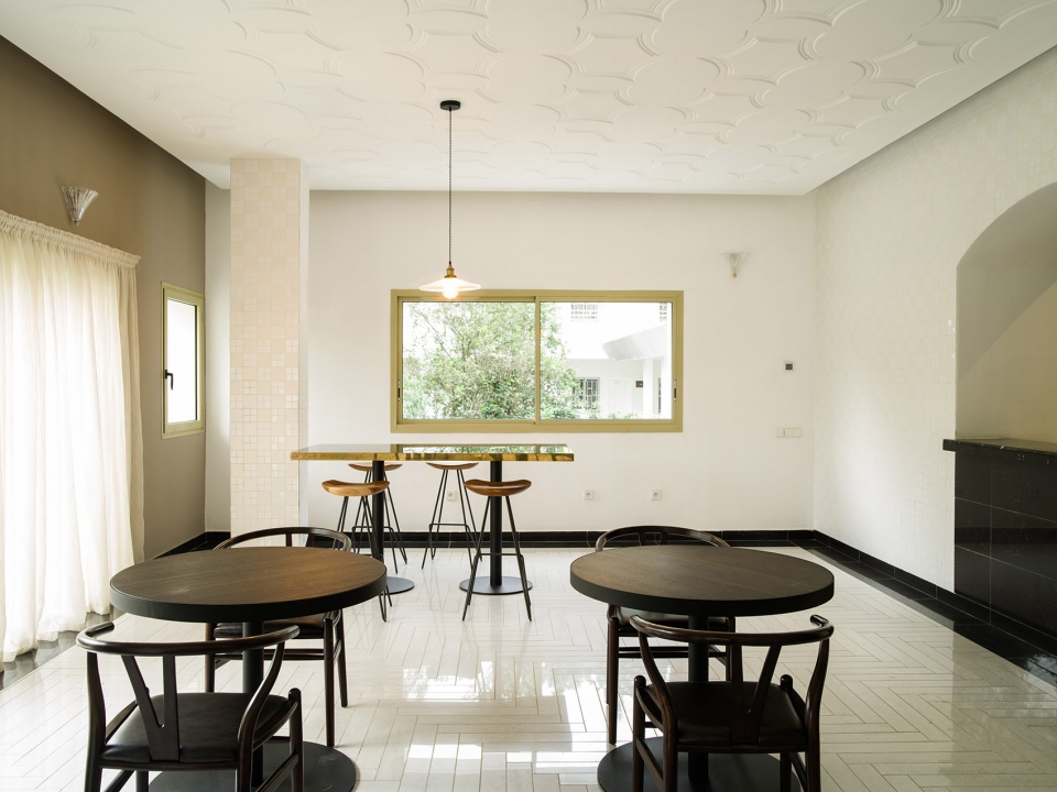 refurbishment of villa lepic as boutique hotel by paola bagna