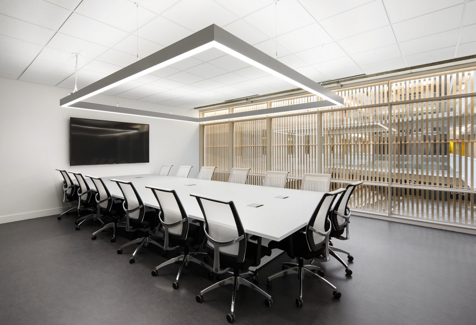 confederation des syndicats nationaux csn headquarters expansion by bgla neuf architectes