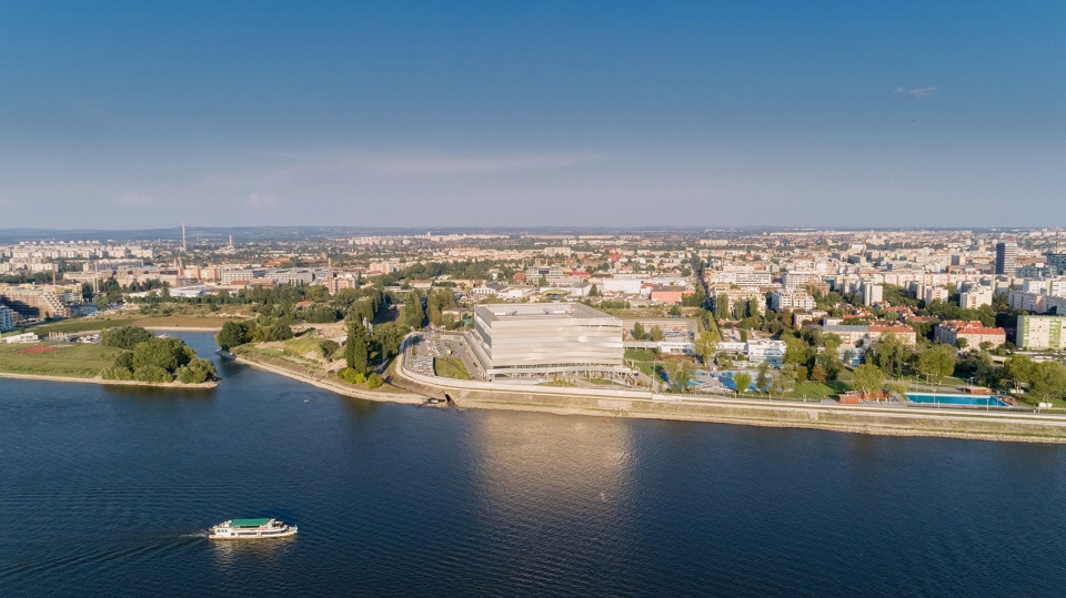 duna arena by napur architect ltd