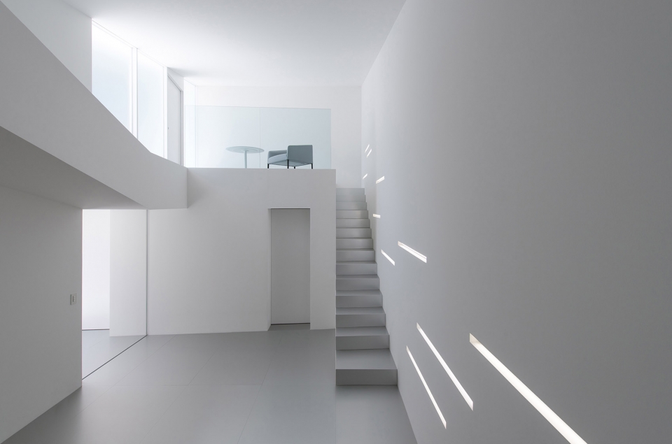topological folding house by takashi yamaguchi associates