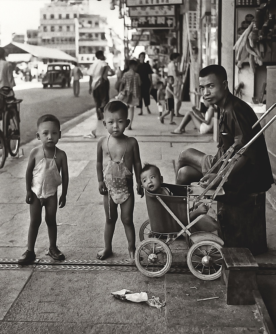 Portrait of Hong Kong by Fan Ho