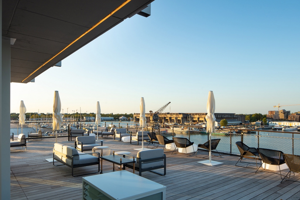 dock g6 resort complex by atelier darchitecture king kong