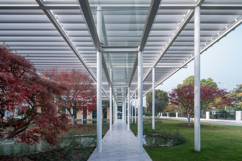 xinsu group rd center china by minax architects