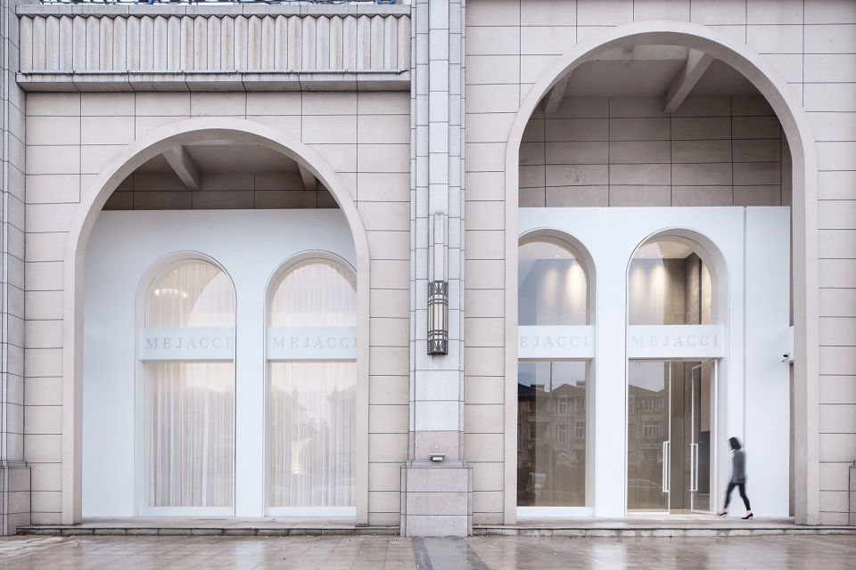 original mejacci showroom by aw design
