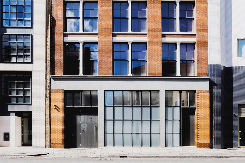 charlotte road by emil eve architects