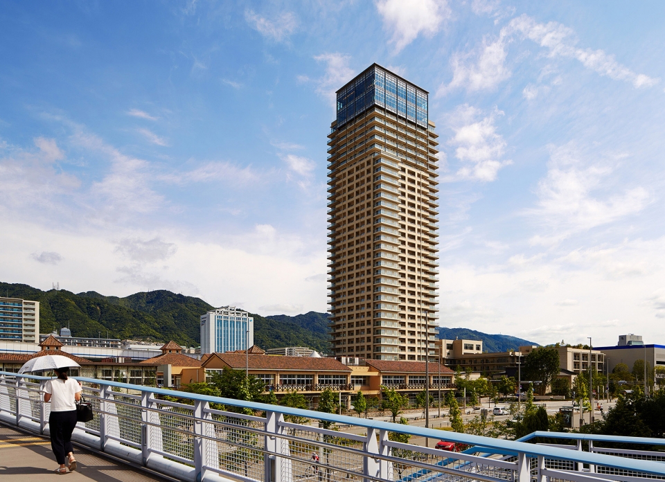sun city kobe tower by richard beard architects