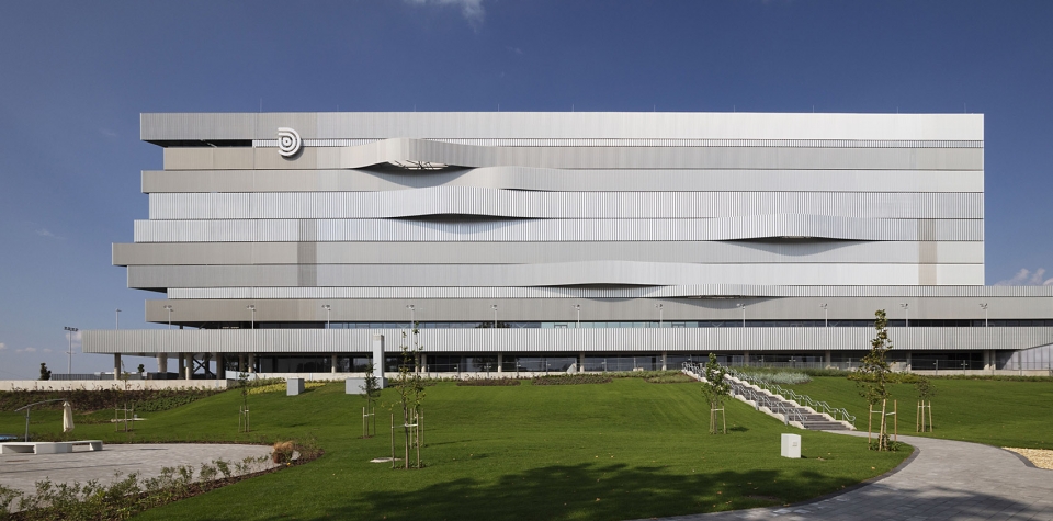 duna arena by napur architect ltd
