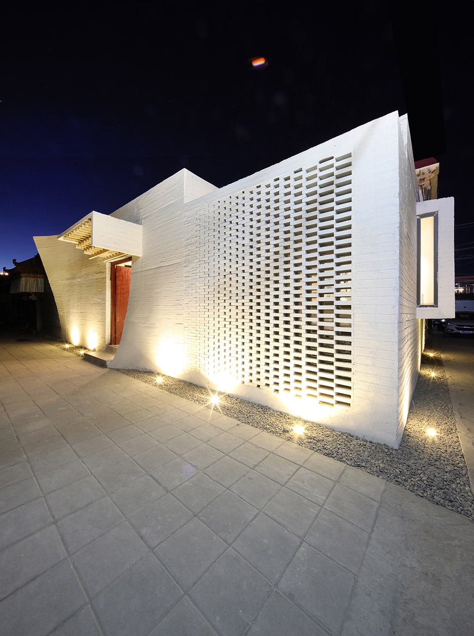 home in high altitude hyperSity architects