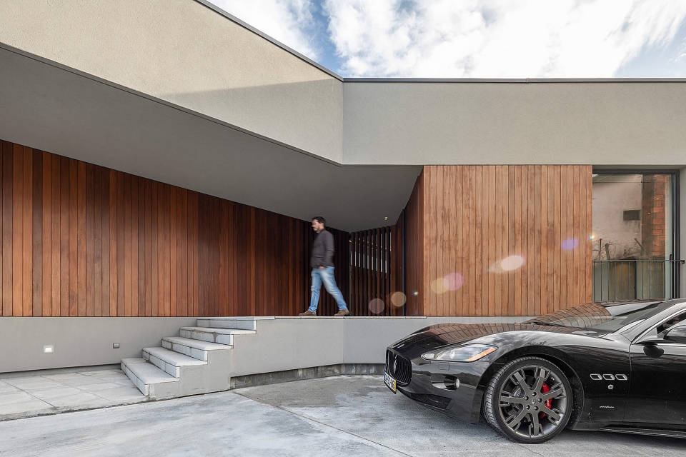 casa gr by paulo martins