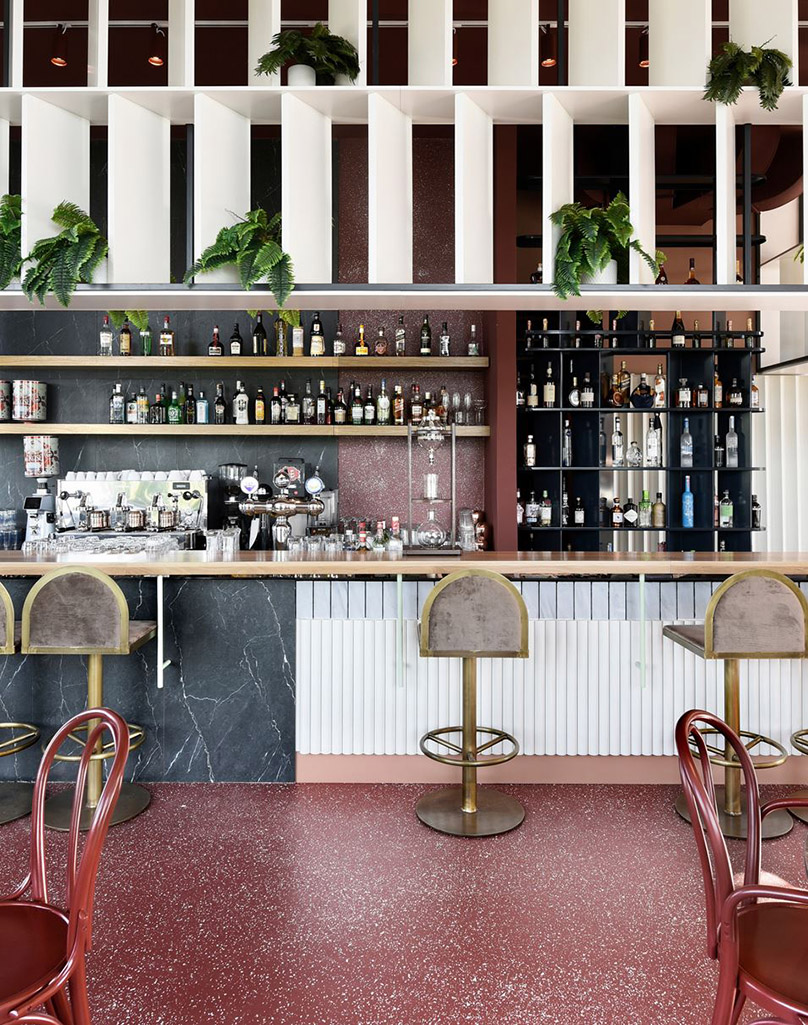lofos bar by ark4lab of architecture