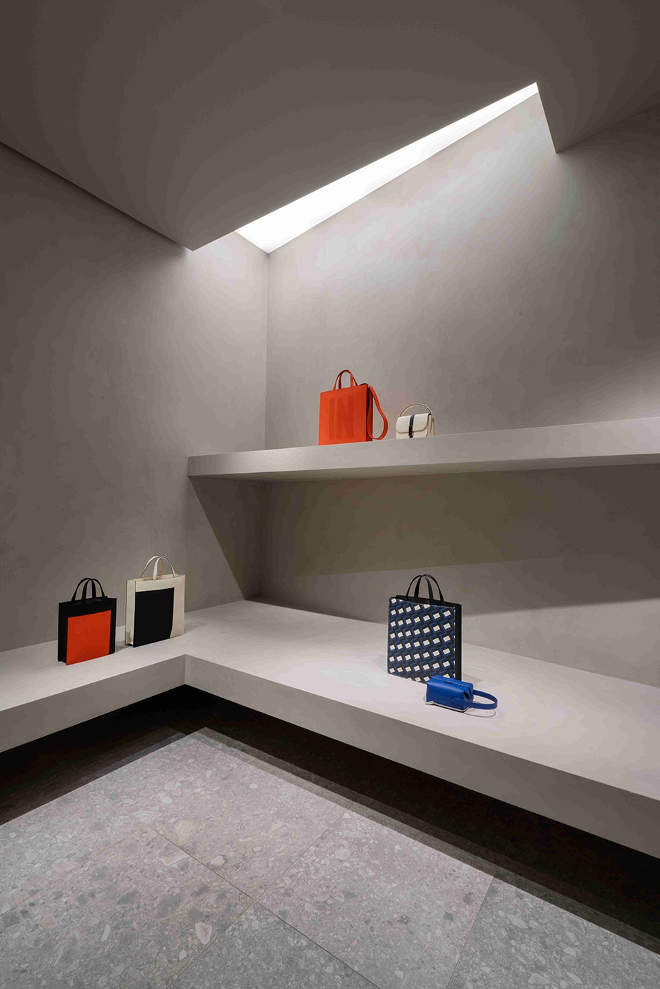 Valextra via Manzoni Store John Pawson