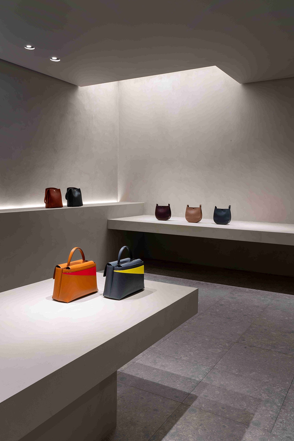 Valextra via Manzoni Store John Pawson