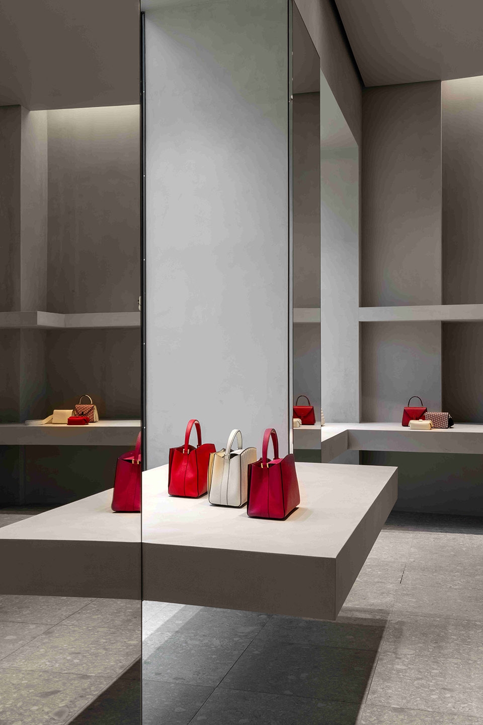Valextra via Manzoni Store John Pawson
