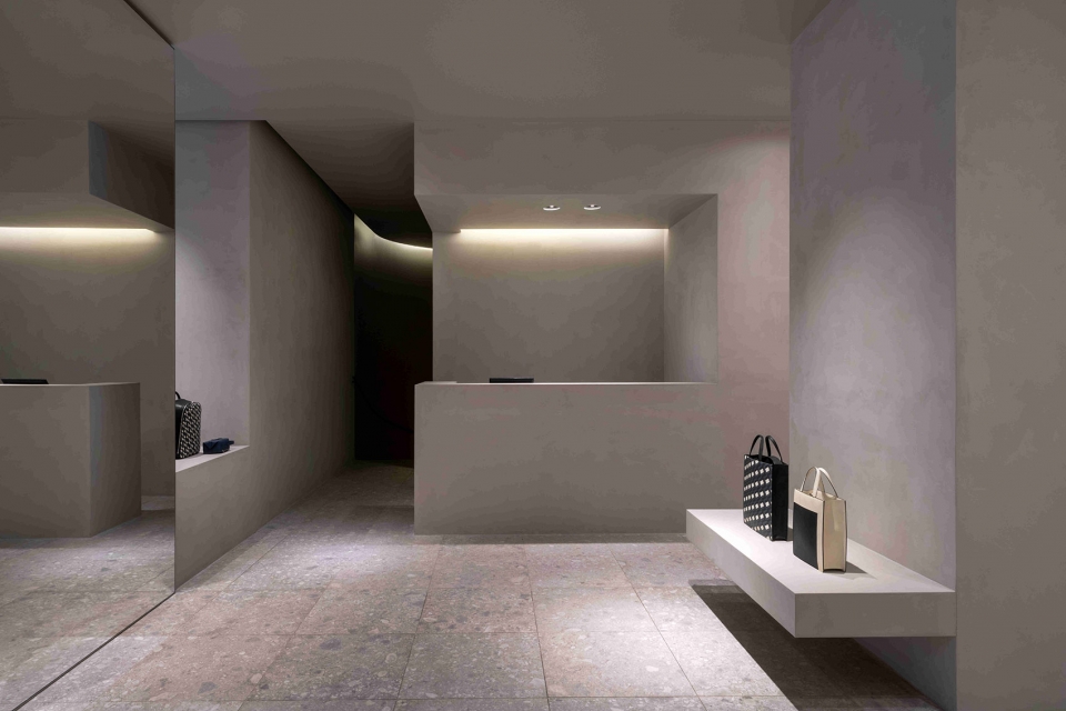 Valextra via Manzoni Store John Pawson