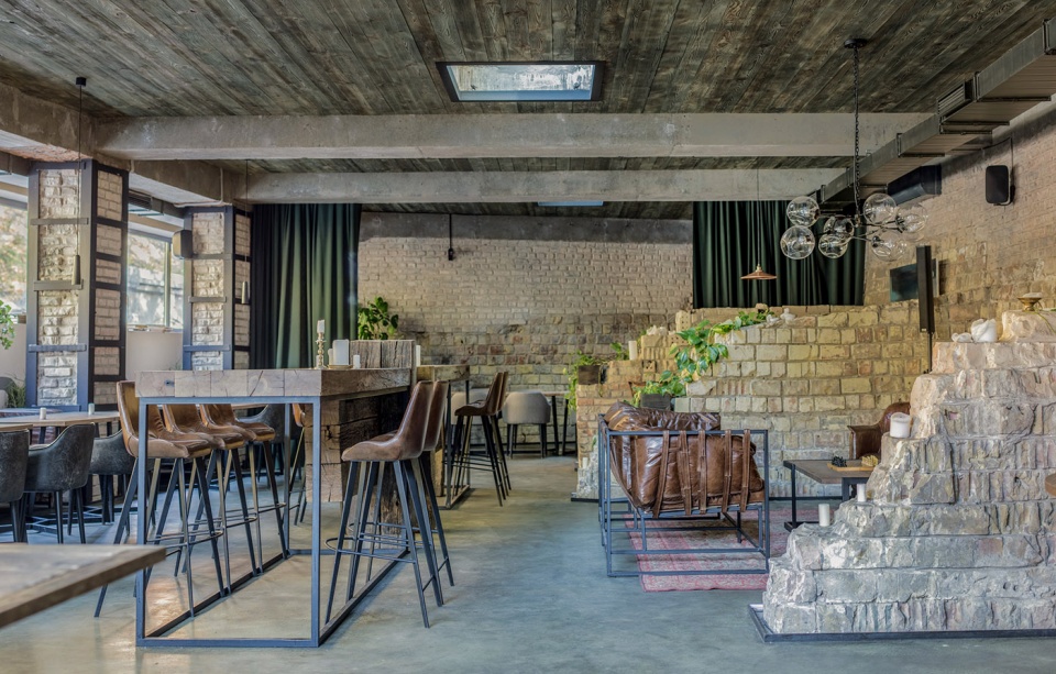 hangover bar by balbek bureau