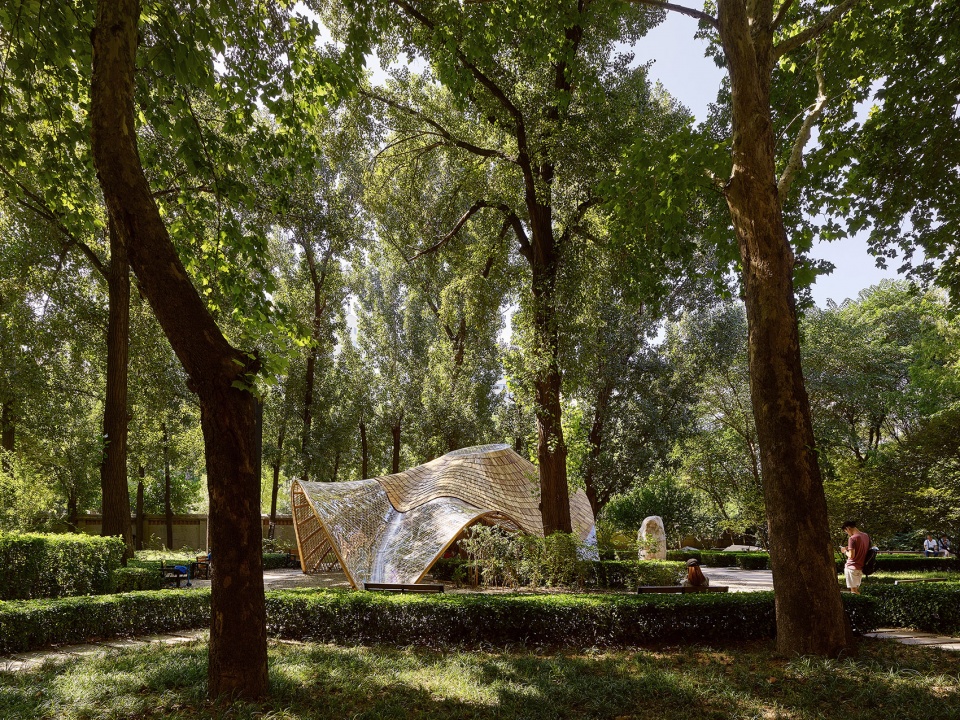 swirling cloud bulletin pavilion for bjfu garden festival by sup atelier
