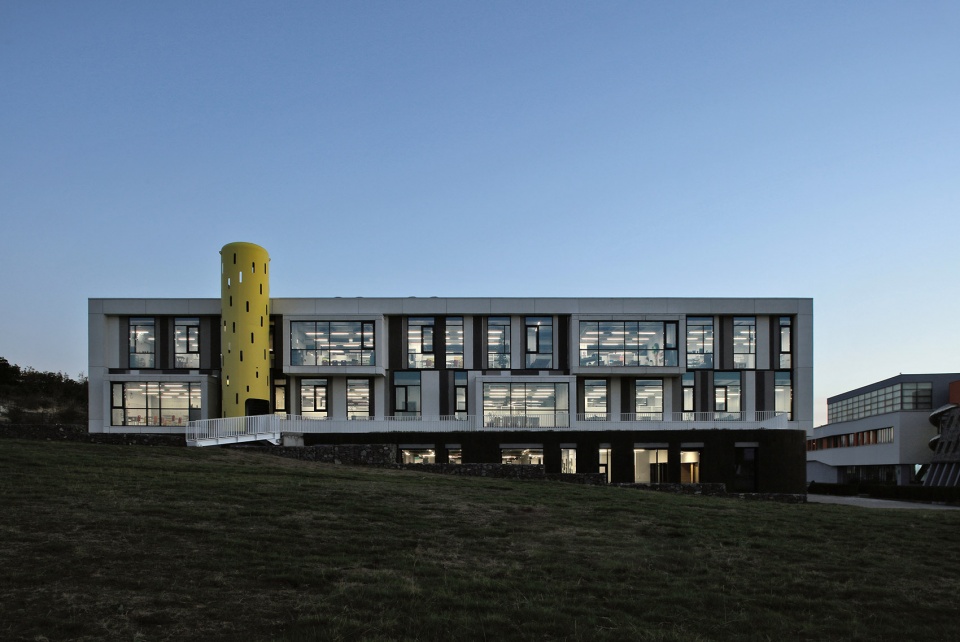 ayb c by storaket architectural studio