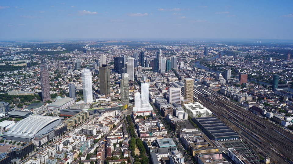 frankfurt grand central by mecanoo