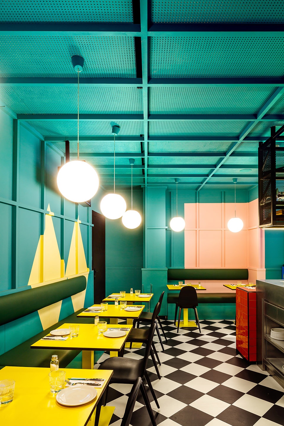 las chicas los chicos y los maniquis restaurant by el equipo creativo