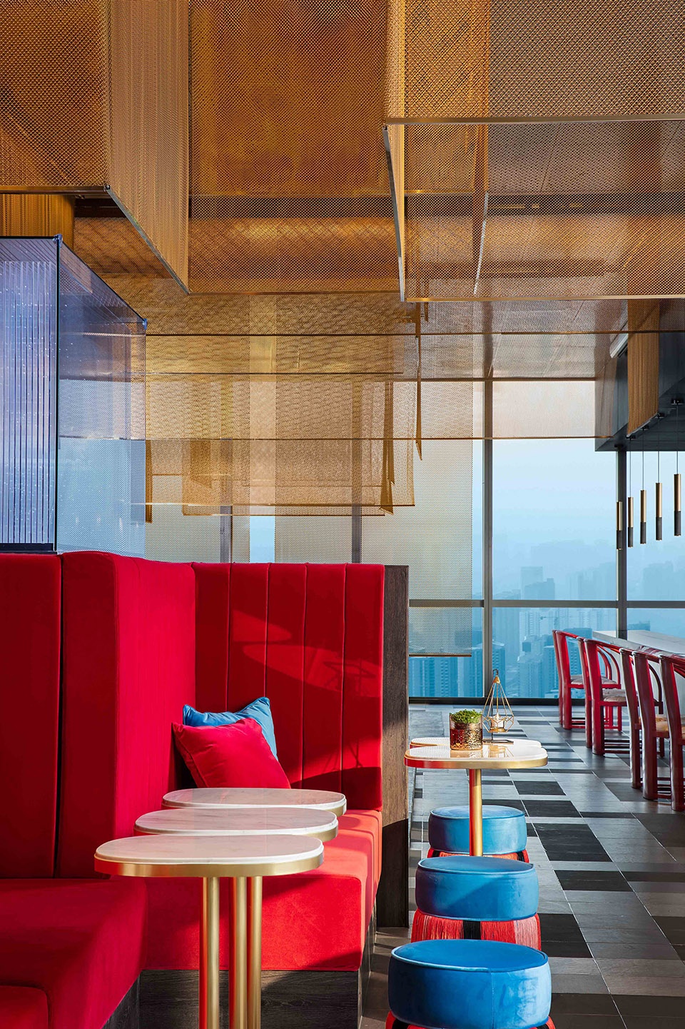 the top of cloud restaurant china by rsaaburo ziyu zhuang