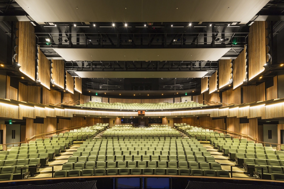 cairns performing arts centre by cox architecture