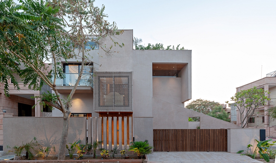 chhavi desert house by abraham john architects