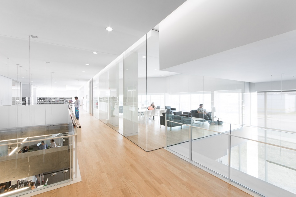 saul bellow library by chevalier morales architectes