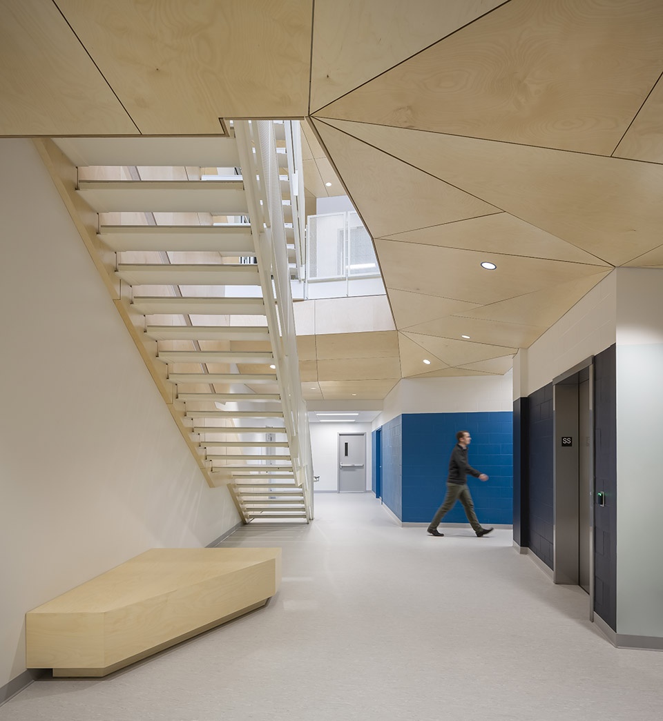 metis beach intermediate school by proulxsavard ccm2 architects
