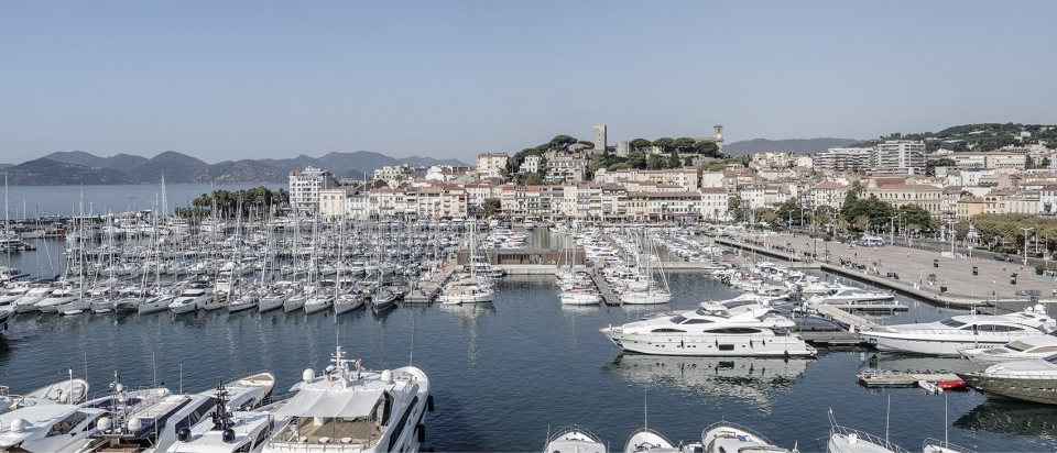 new services for boaters on the port of cannes by heams michel architectes