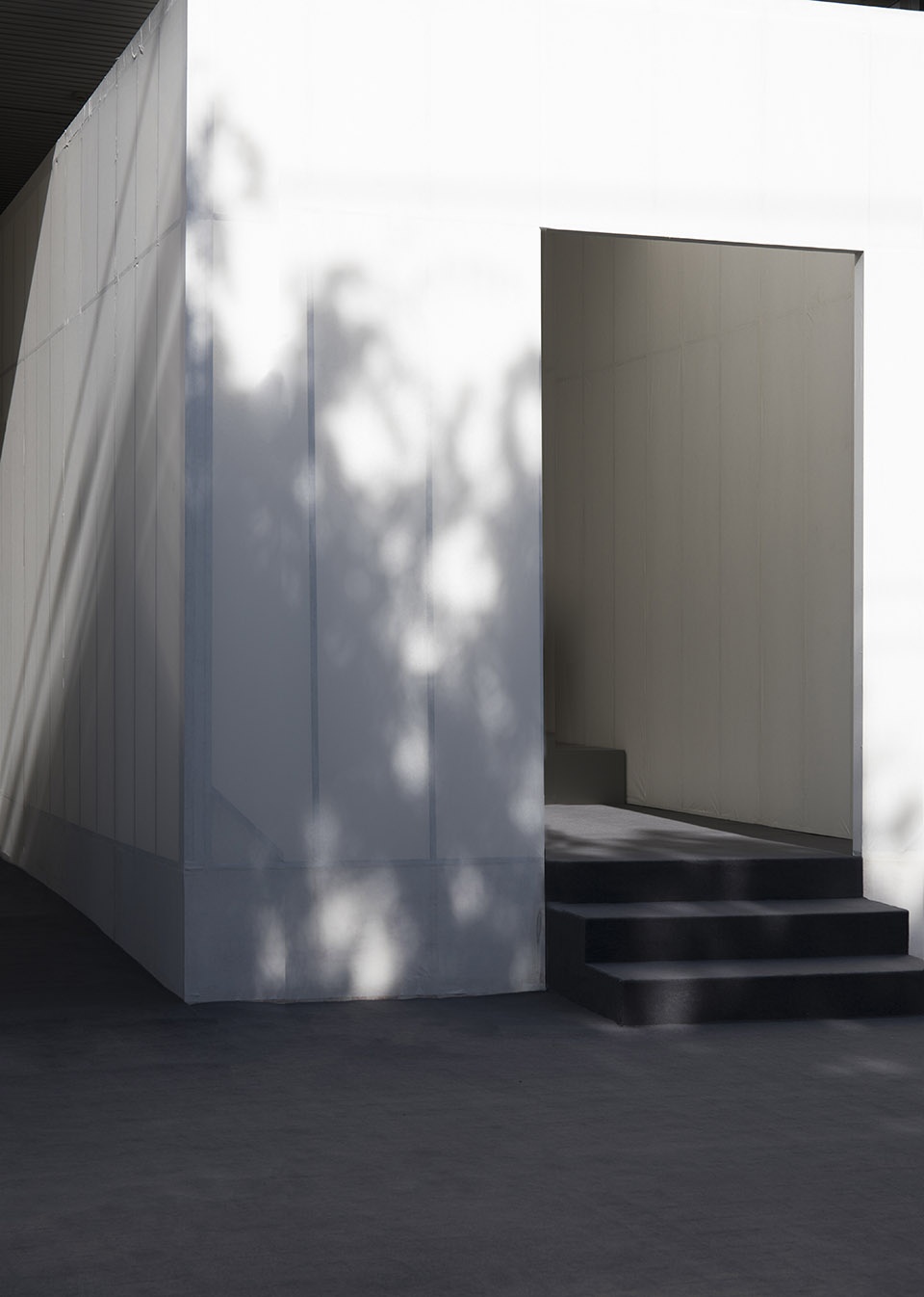 poltrona frau paper installation by out in interior design office