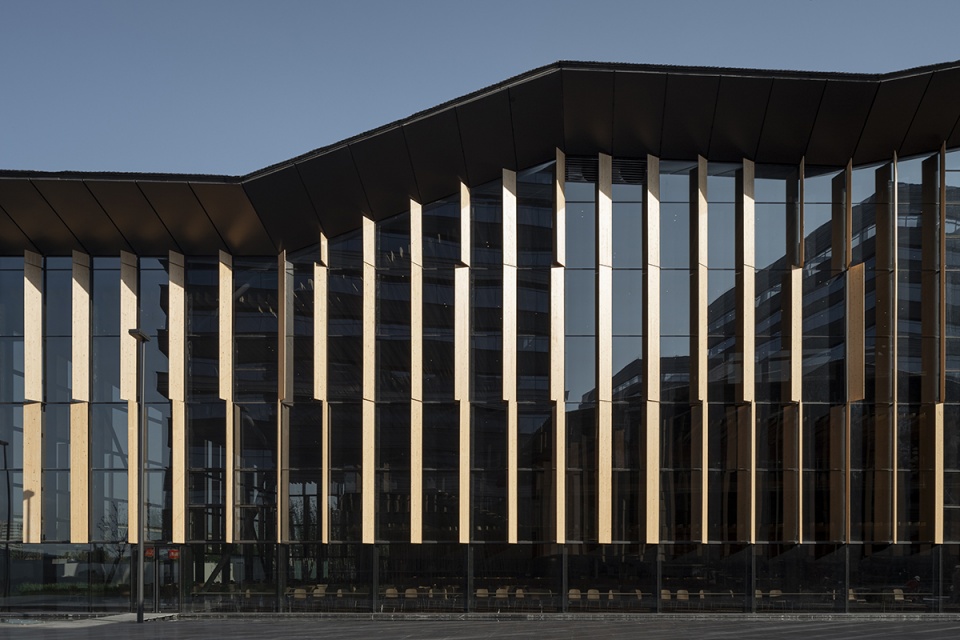 portmix shanghai china by kengo kuma and associates