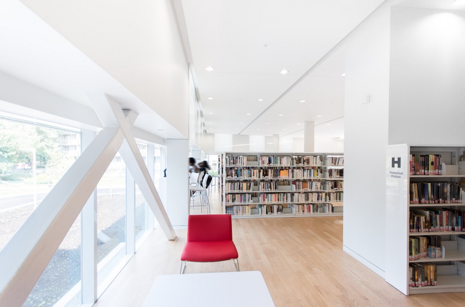 saul bellow library by chevalier morales architectes