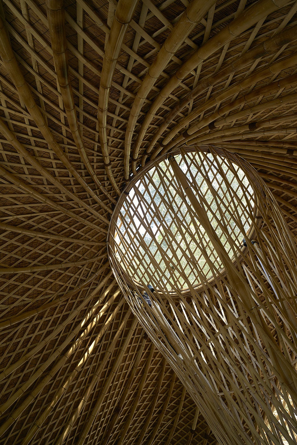 swirling cloud bulletin pavilion for bjfu garden festival by sup atelier