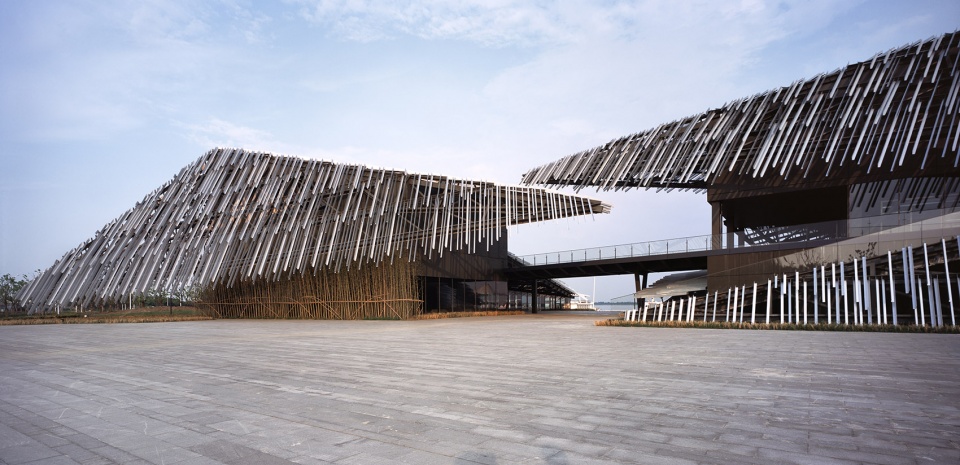 xiangcheng yangcheng lake tourist transportation center china by kengo kuma and associates