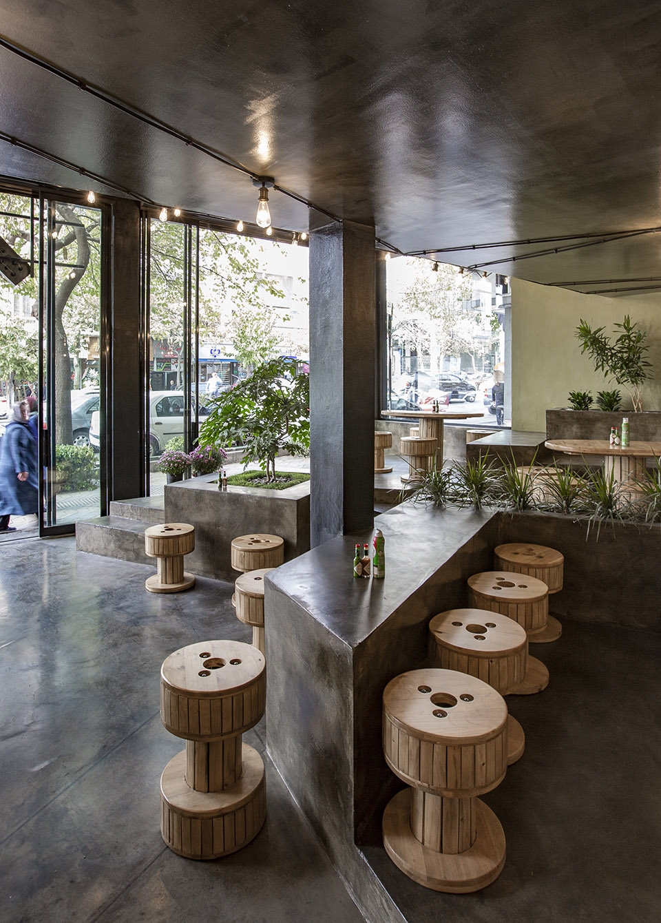 esi burger by admun studio