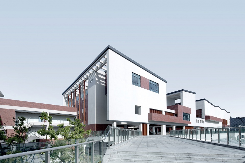 expansion of suzhou new district experimental junior high school east campus china by tus design group co ltd