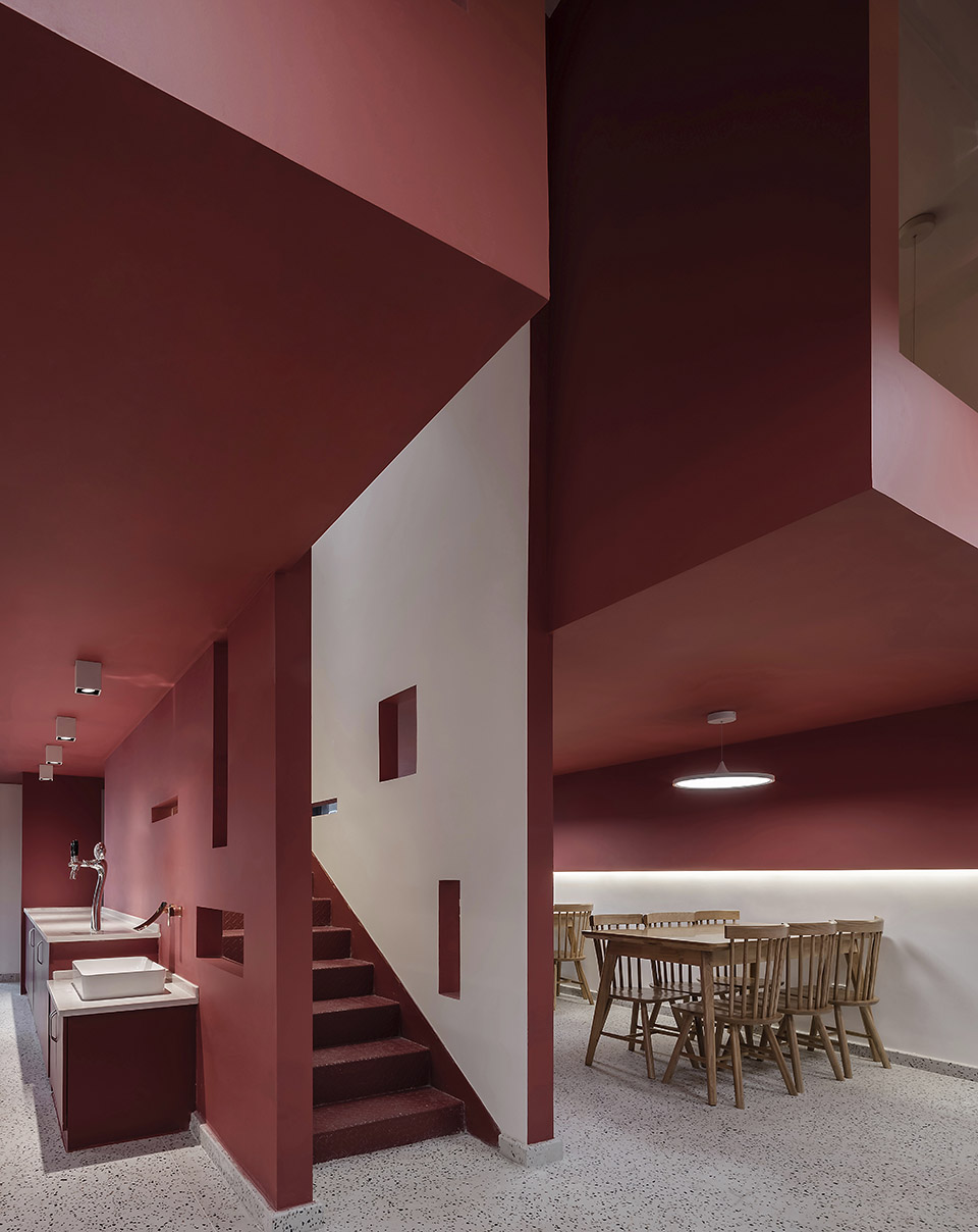 Interest·Composition, design for a crayfish restaurant, China by LINEAR ...