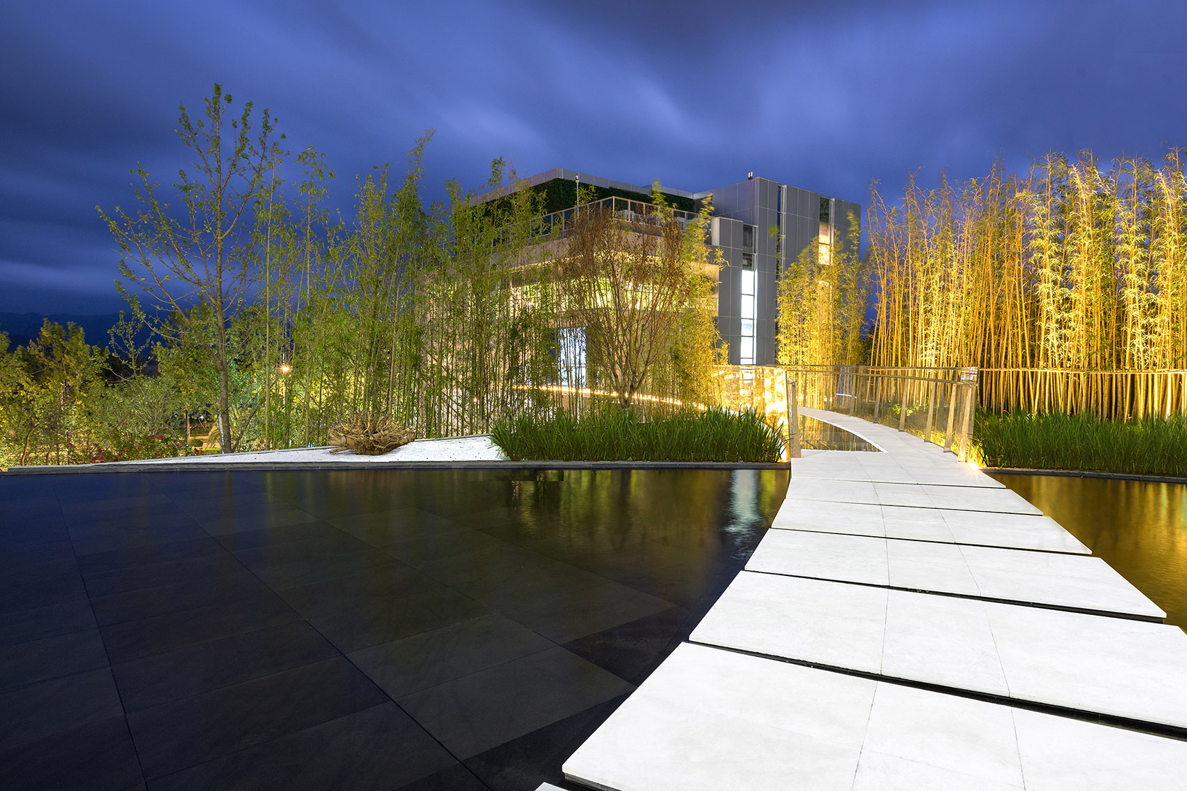 Lakeside Garden, China By TOPOS Landscape Architects - 谷德设计网