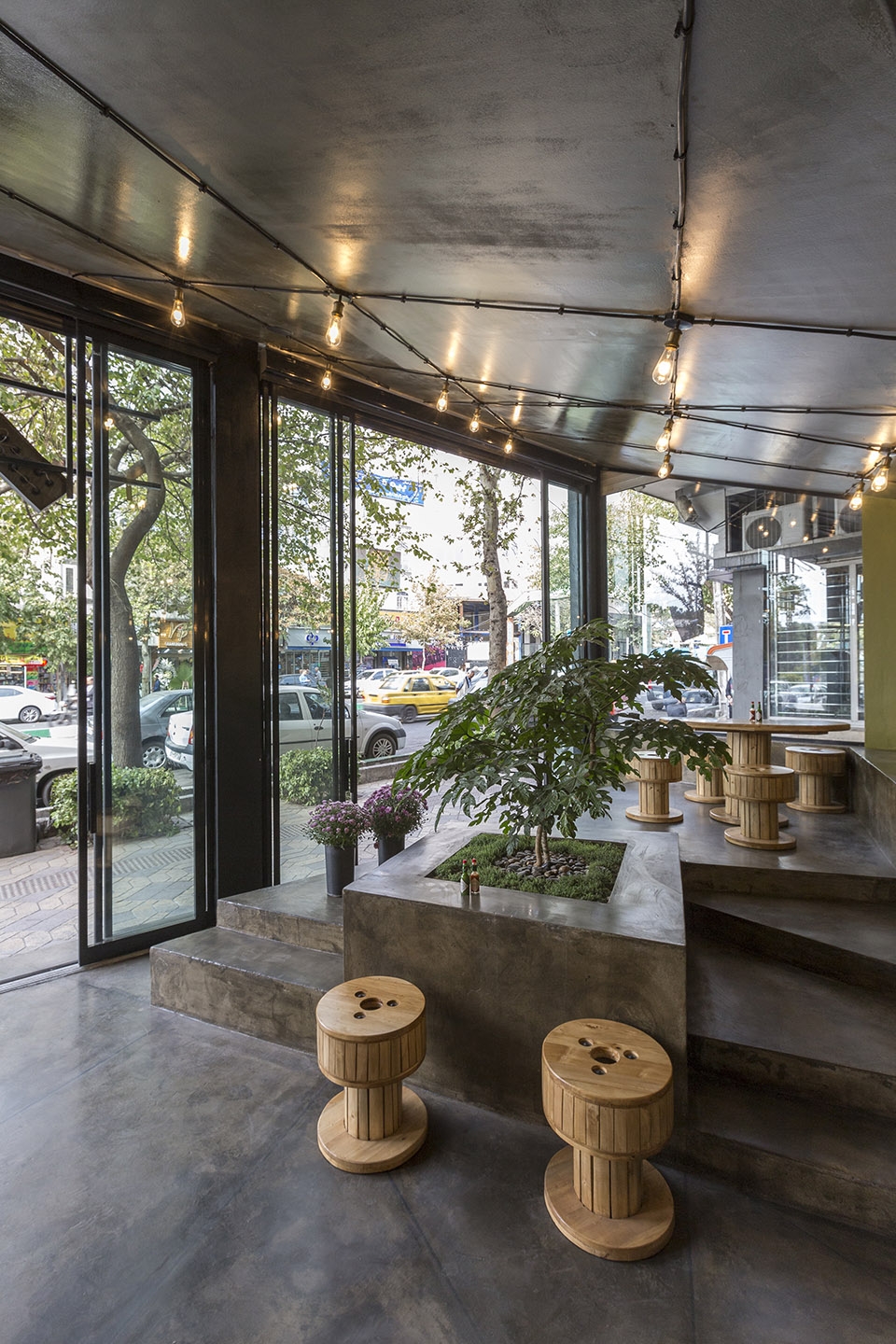esi burger by admun studio